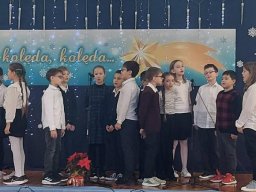 Rok szkolny 2024-2025 - 046 - Śpiewajmy i grajmy Mu